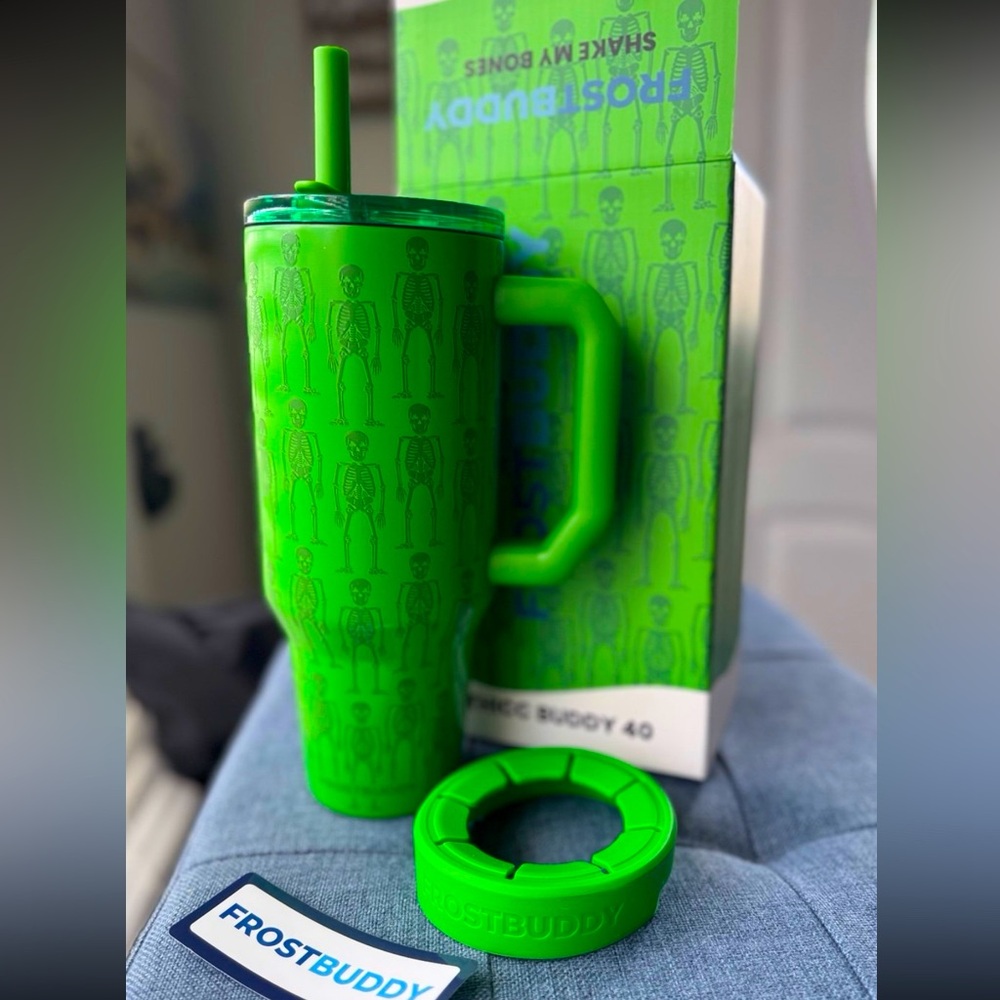 Frost Buddy Shake My Bones Thicc Buddy 40oz NIB NWT GLOW Sold Out Online Tumbler
